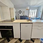 Apartment Castle Blue - 7 Personnes - 10 Min Sanctuaire *