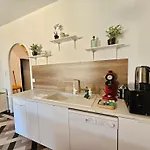 Castle Blue - 7 Personnes - 10 Min Sanctuaire Apartment Lourdes