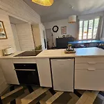 Apartment Castle Blue - 7 Personnes - 10 Min Sanctuaire
