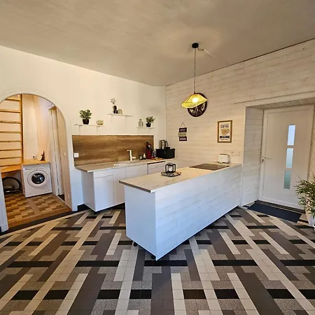 Apartamento Castle Blue - 7 Personnes - 10 Min Sanctuaire *